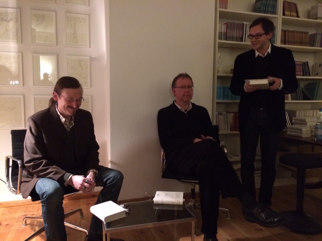 Christoph Peters, Matthias Beckmann und Andreas Rötzer bei der Buchvorstellung